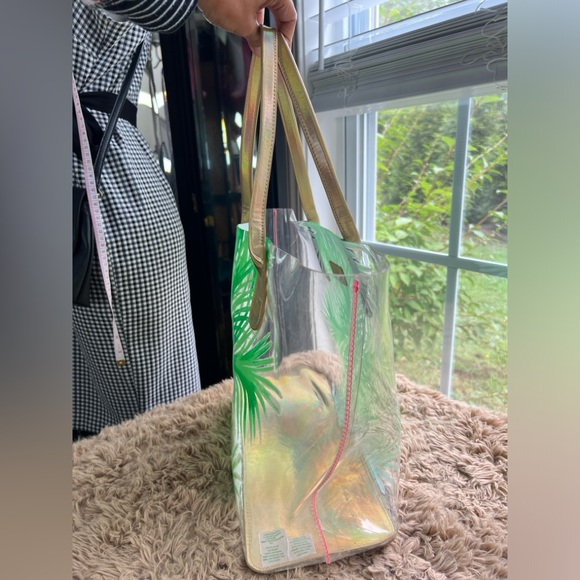 Lilly Pulitzer Tropical Travel Tote - Picture 2 of 11